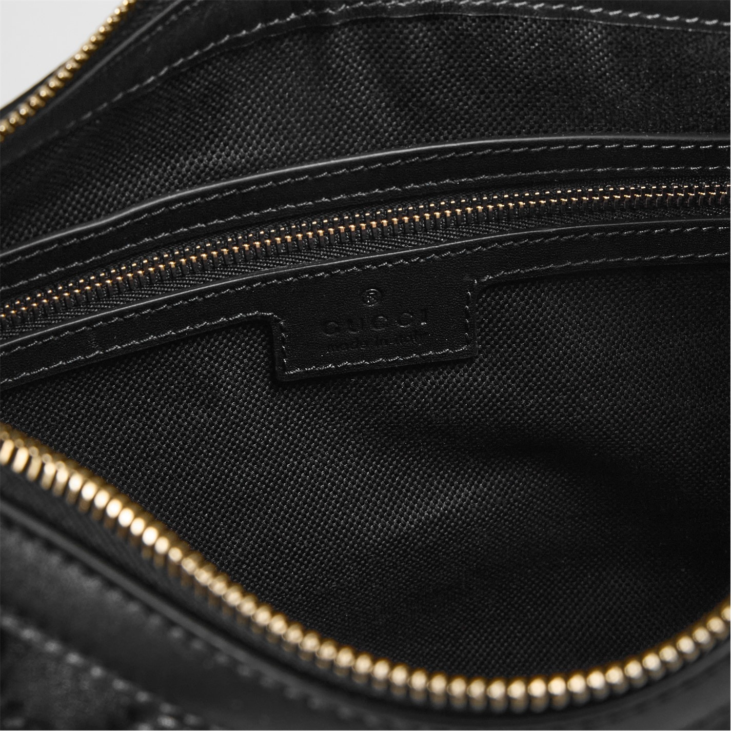 Gucci c Crossbody And Shoulder Bags