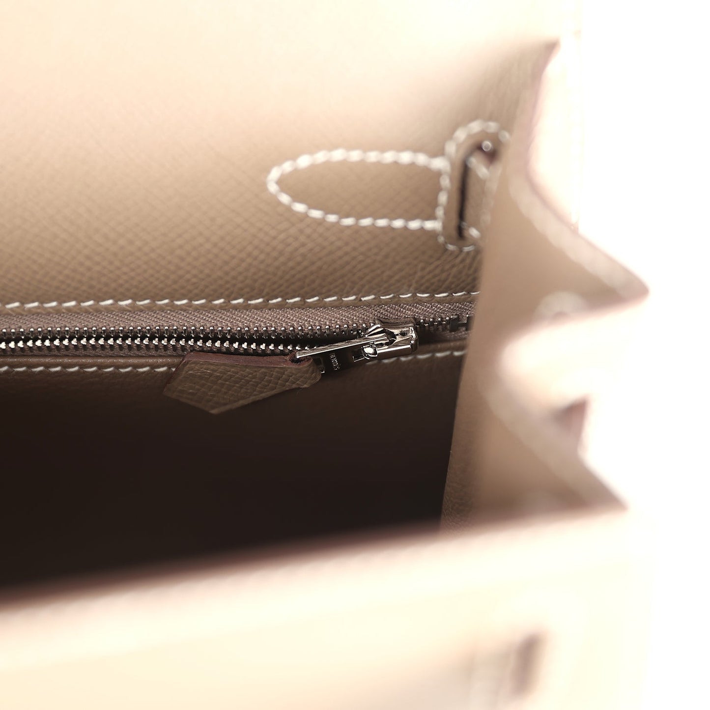 Kelly Sellier 28 Etoupe Epsom Palladium Hardware