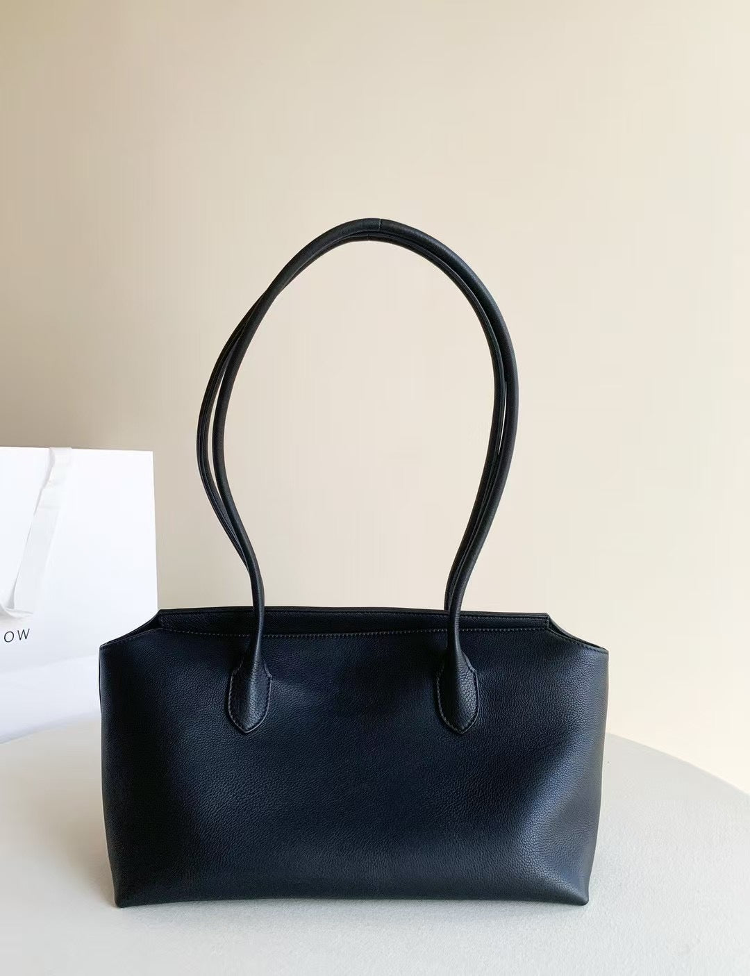 Minimalist Leather Shoulder Bag