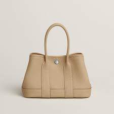 Hermès GARDEN VOYAGE 30 Milk tea color 01