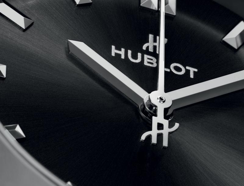 Classic Fusion Titanium Black Sunray Dial Rubber Strap Watch