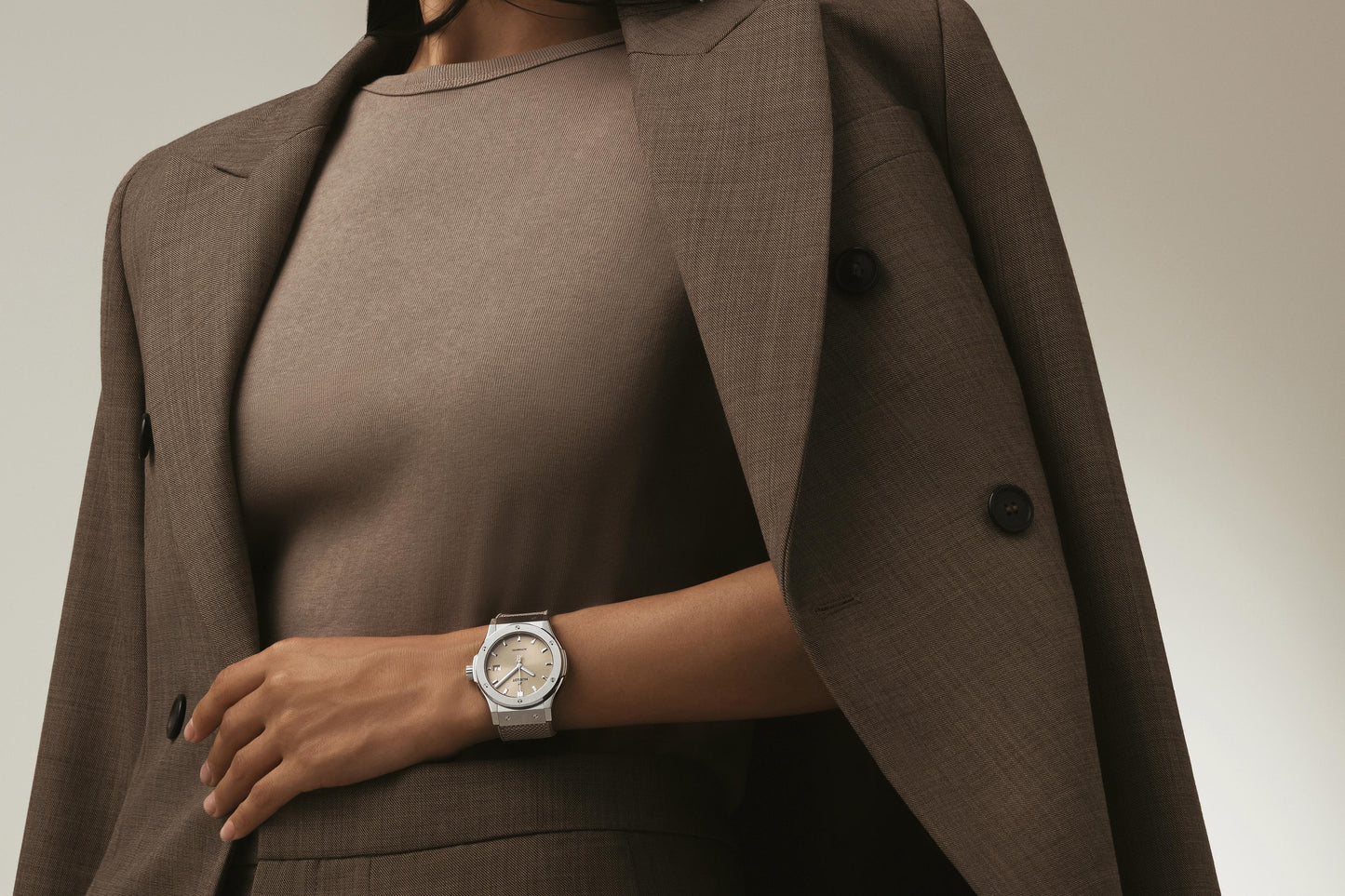 Classic Fusion Essential Taupe 45 mm Watch