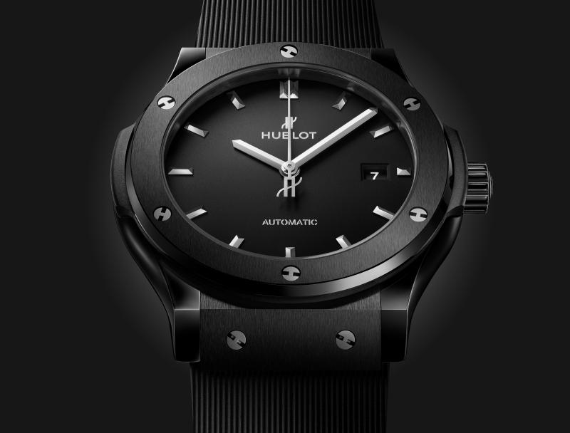 Classic Fusion Black Magic 42 mm Ceramic Rubber Strap Watch