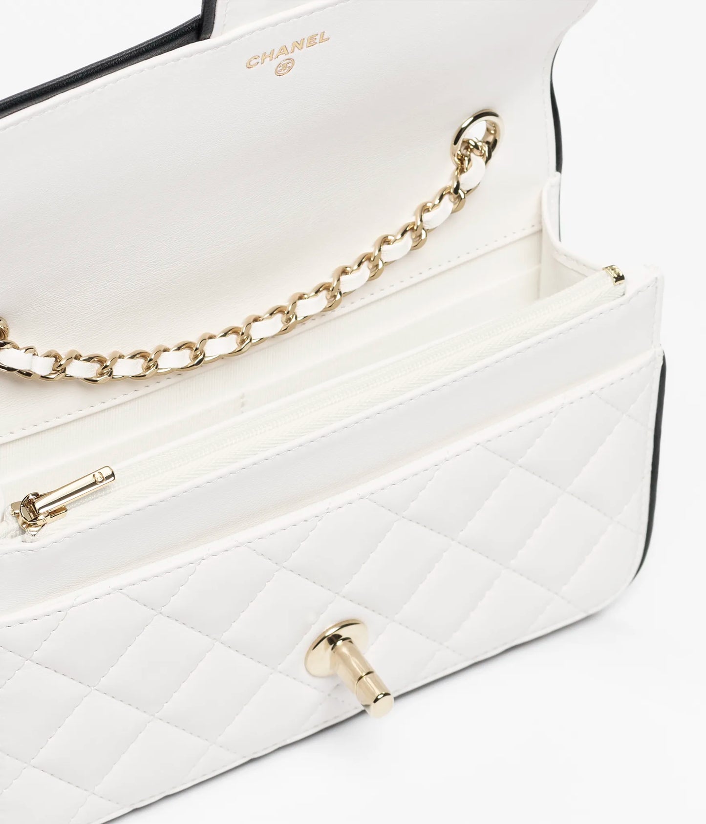 WALLET ON CHAIN White and Black