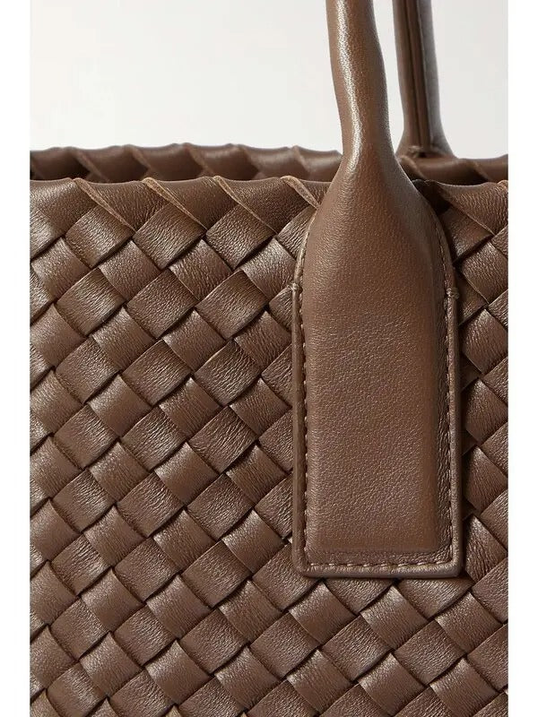 Bottega Veneta Medium Cabat