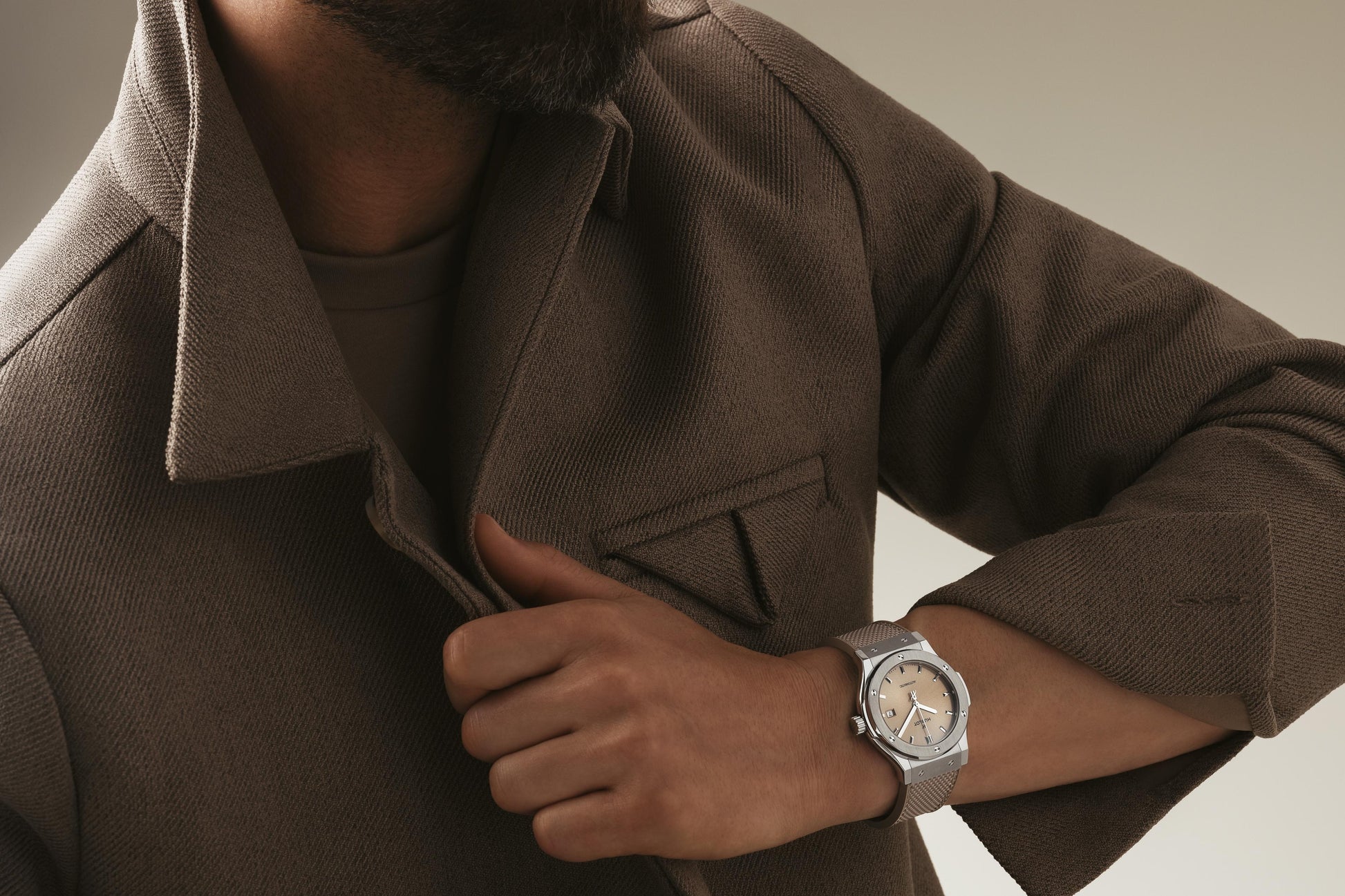Classic Fusion Essential Taupe 45 mm Watch