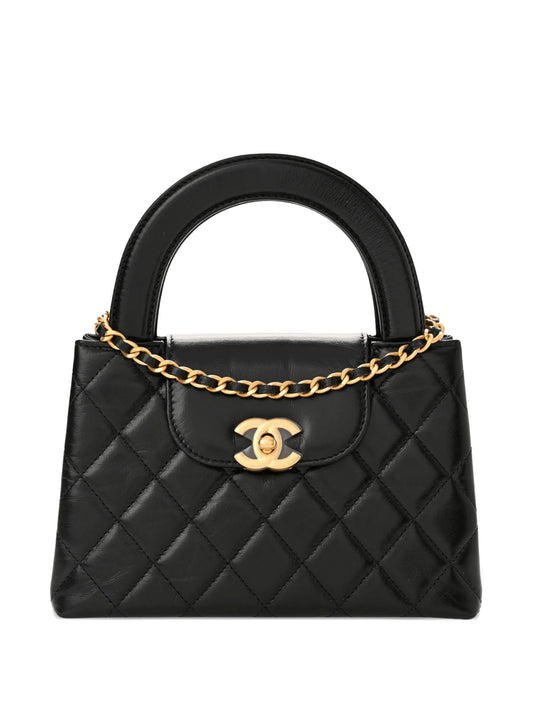CHANEL Nano Kelly Quilted Calfskin Gold-hardware size 19 01