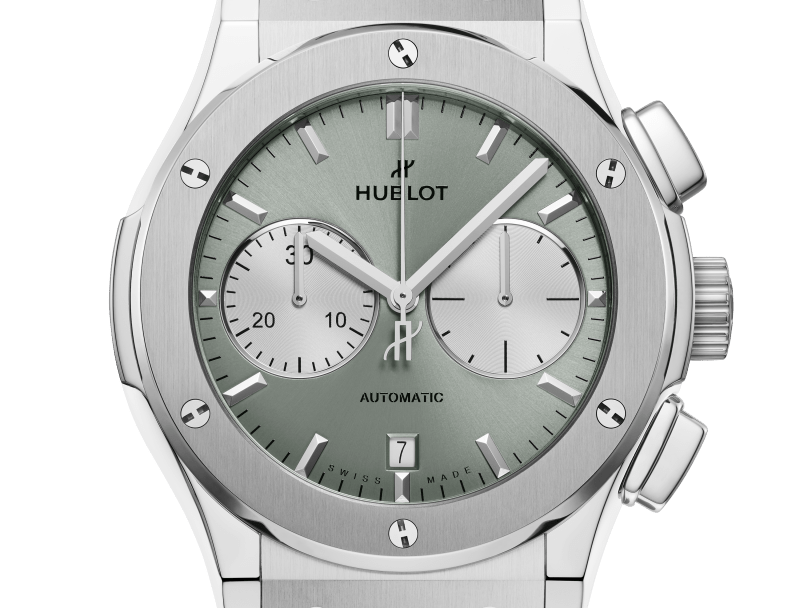 Classic Fusion Chronograph Titanium Sage Green 45 mm