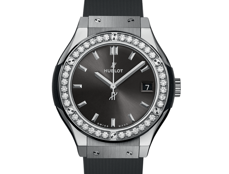 Classic Fusion Racing Grey Titanium Diamonds