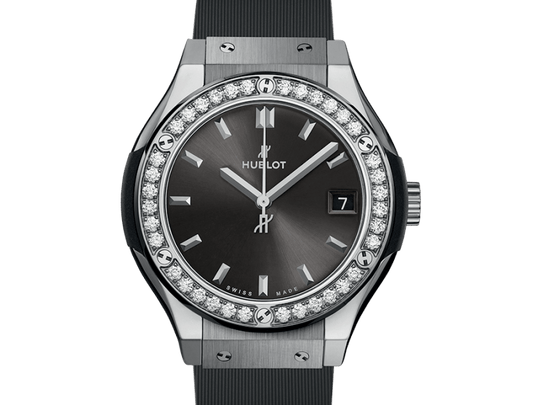 Classic Fusion Racing Grey Titanium Diamonds