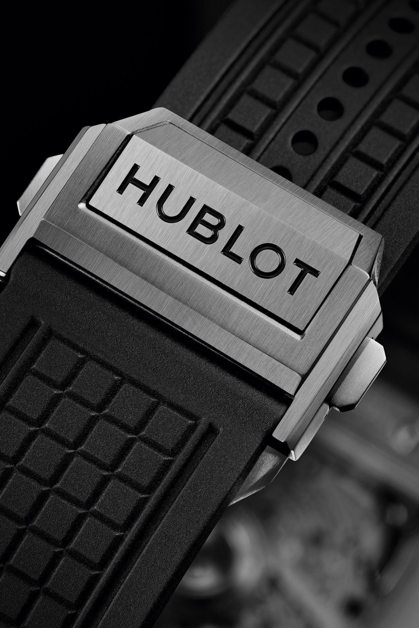 Square Bang Unico Titanium 42 mm Black Rubber Strap Watch