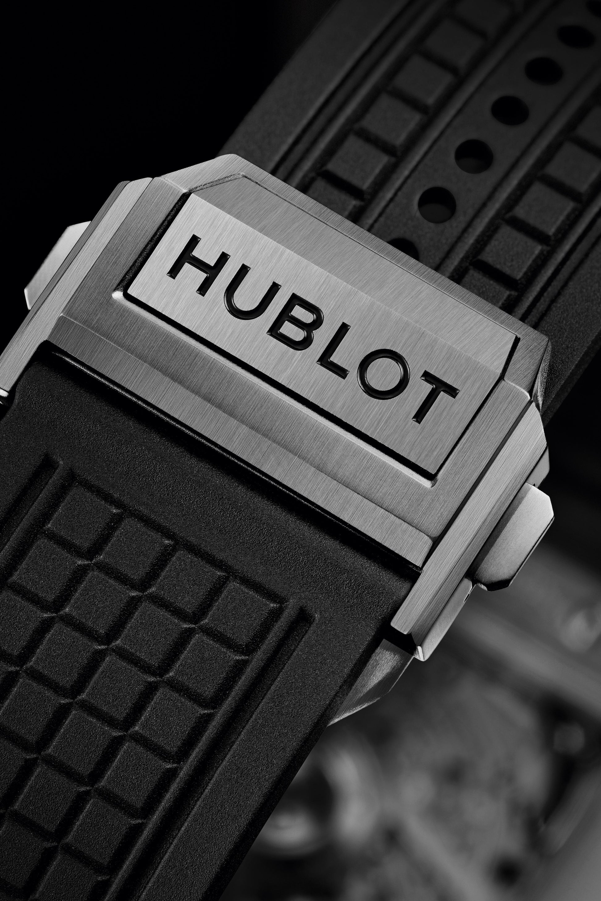 Square Bang Unico Titanium 42 mm Black Rubber Strap Watch