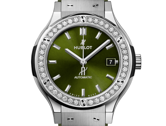 Classic Fusion Titanium Green Diamonds 38 mm