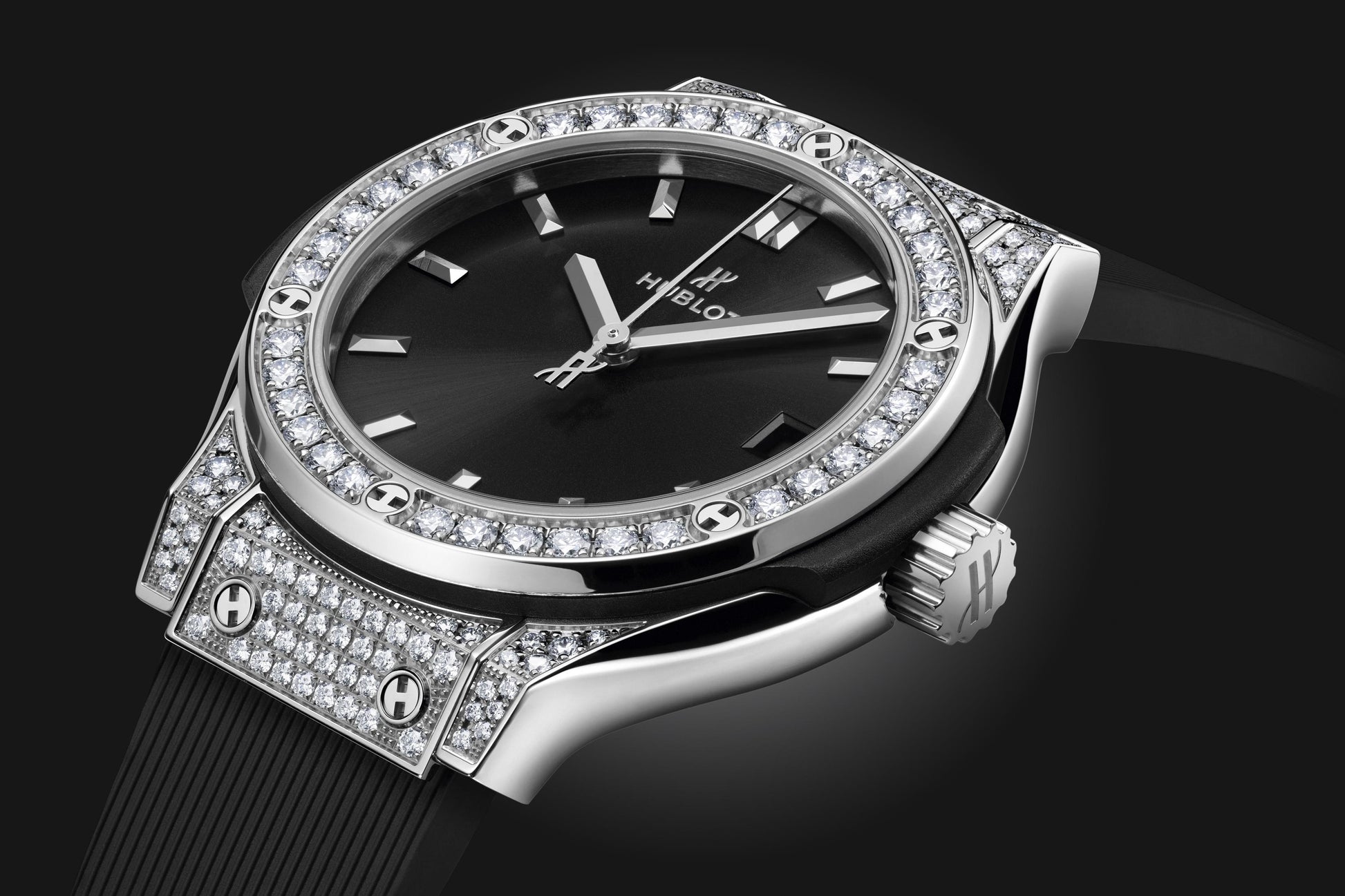 Classic Fusion Titanium Pavé Watch