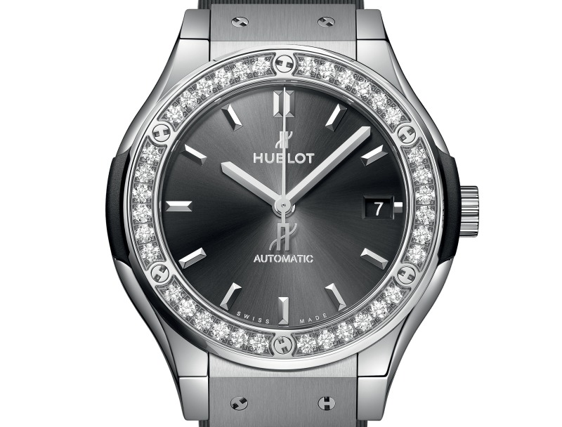 Classic Fusion Racing Grey Titanium Diamonds 38 mm Watch