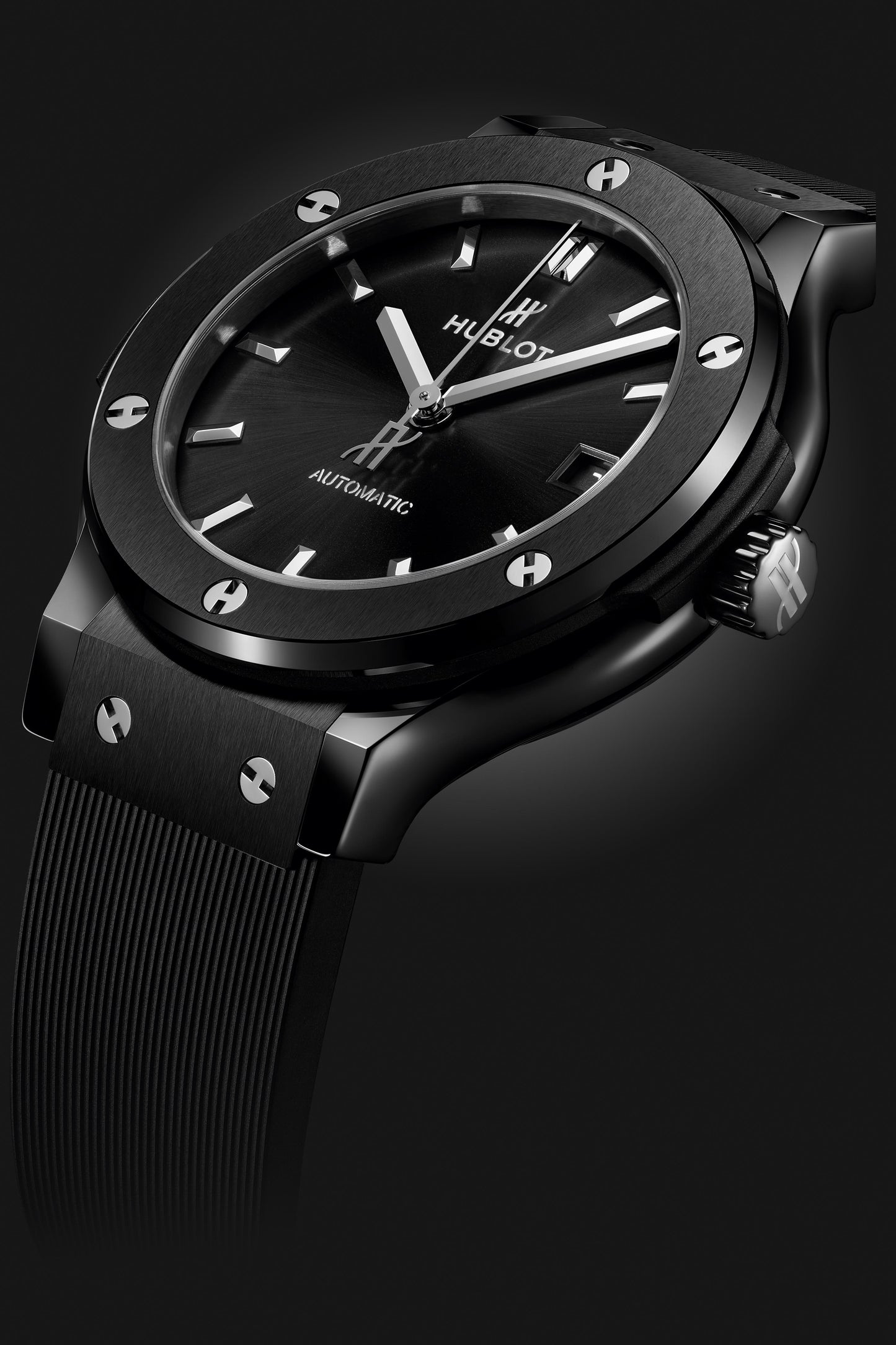 Classic Fusion Black Magic 38 mm Black Ceramic Rubber Strap Watch