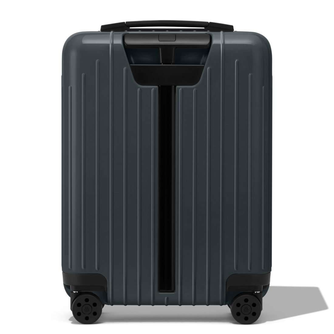 RIMOWA Essential Lite