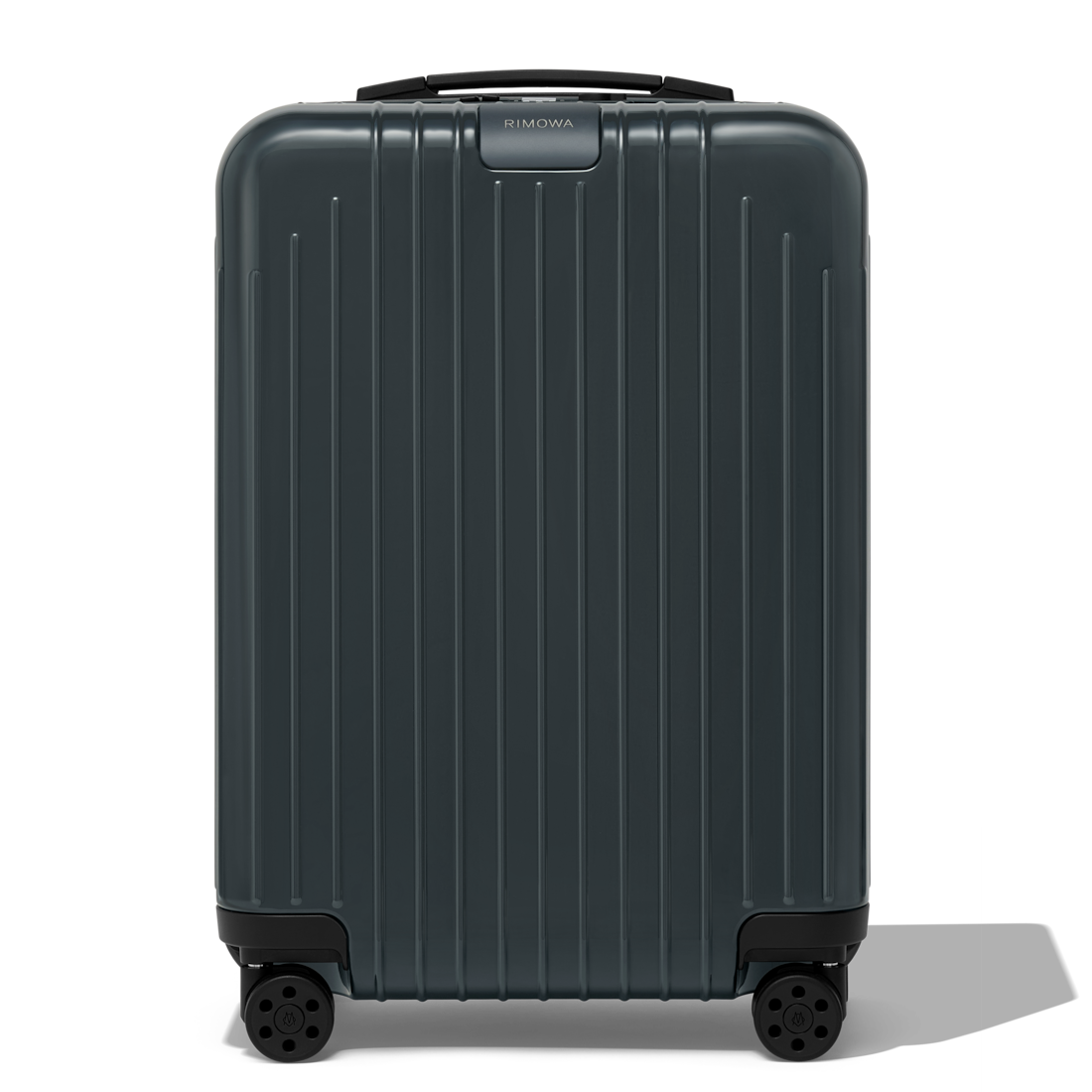 RIMOWA Essential Lite