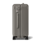 RIMOWA Essential