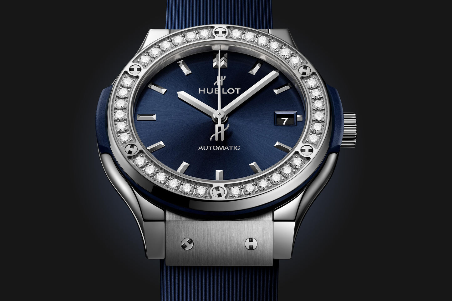 Classic Fusion Titanium Blue Diamonds 38 mm Watch