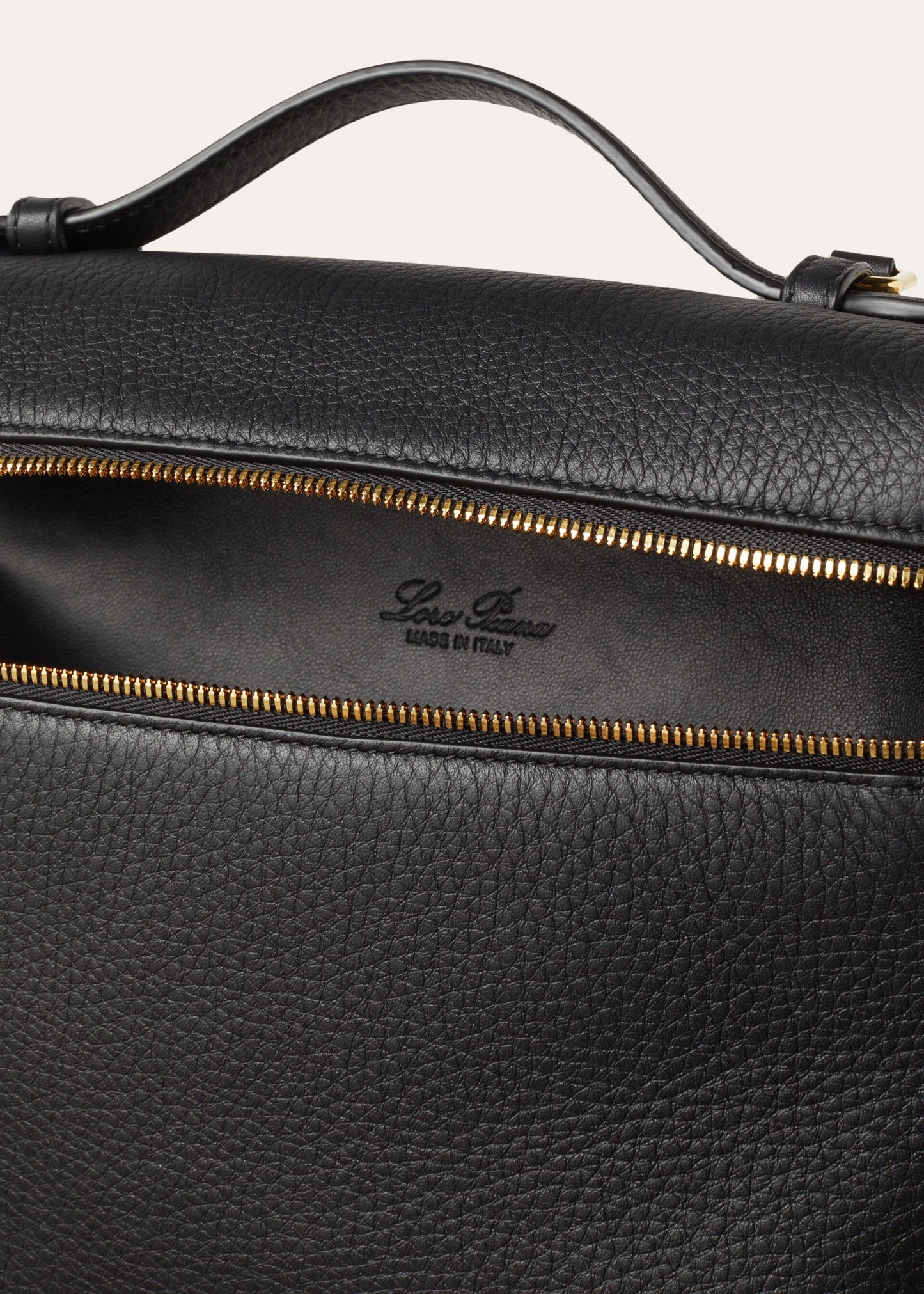 Extra Pocket backpack