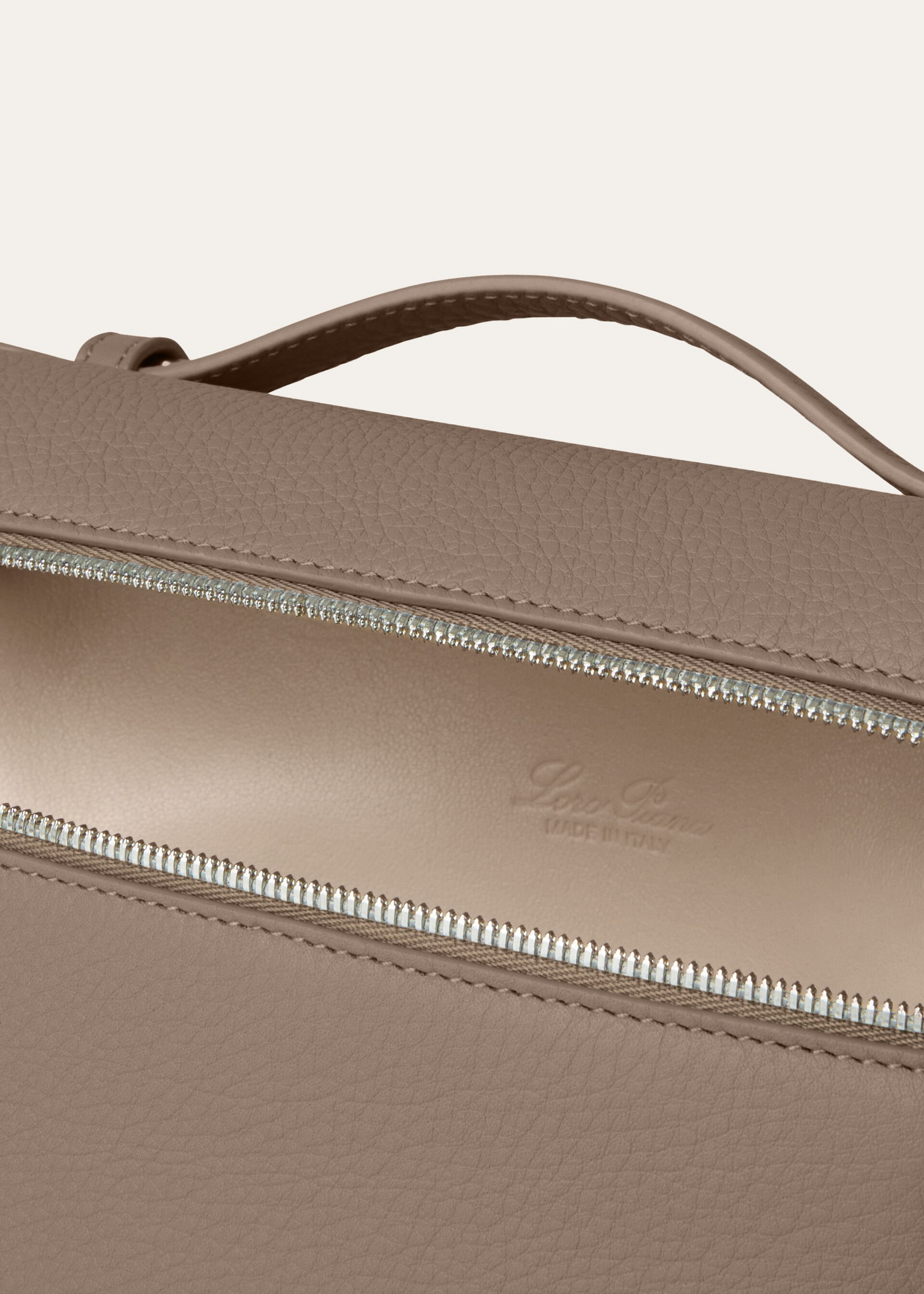 Extra Pocket backpack