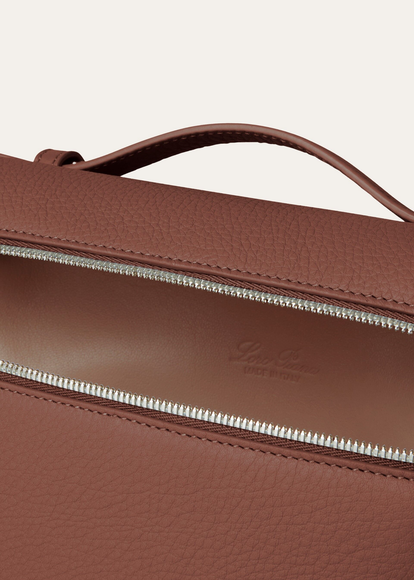 Extra Pocket backpack