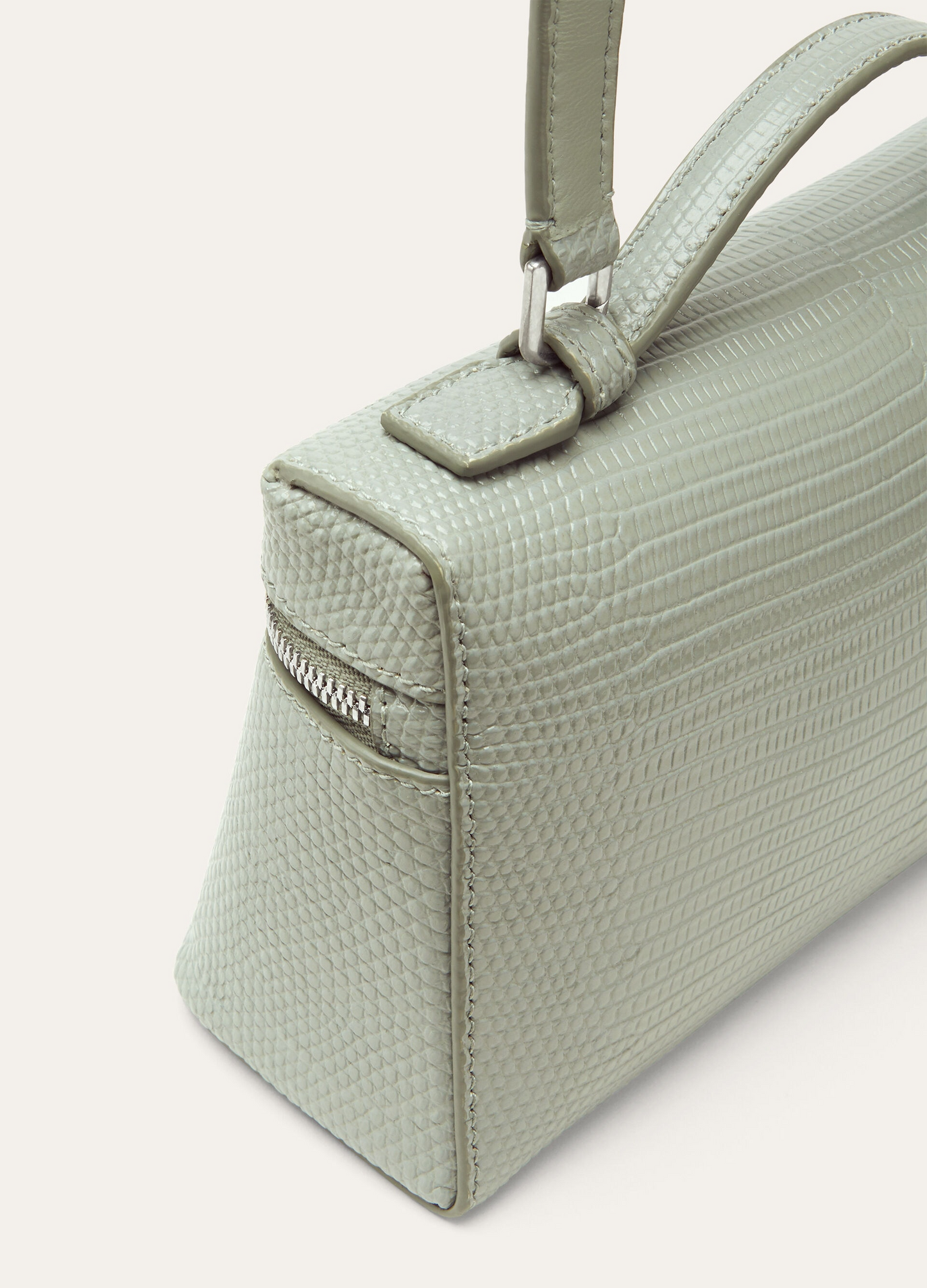 Extra Pocket  Lizard L19