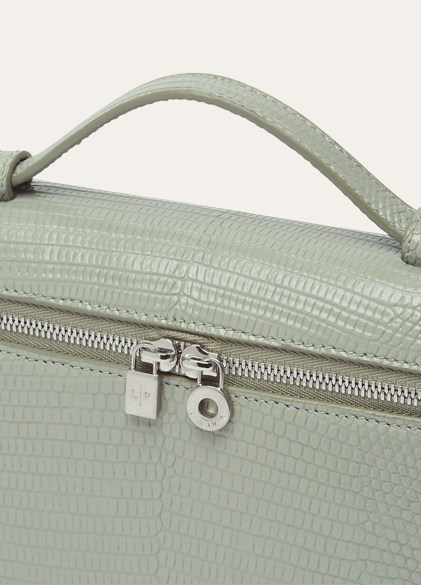 Extra Pocket  Lizard L19