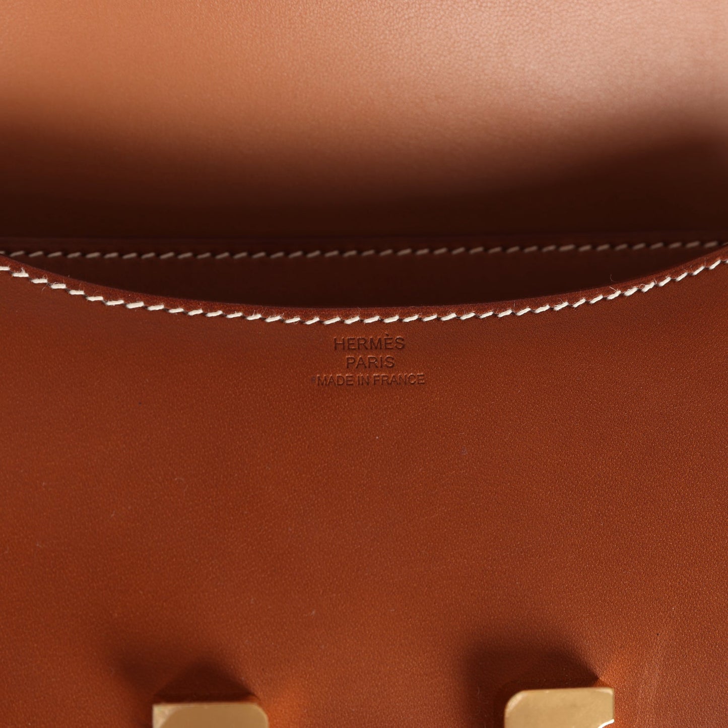 Constance 18 Fauve Barenia Gold Hardware