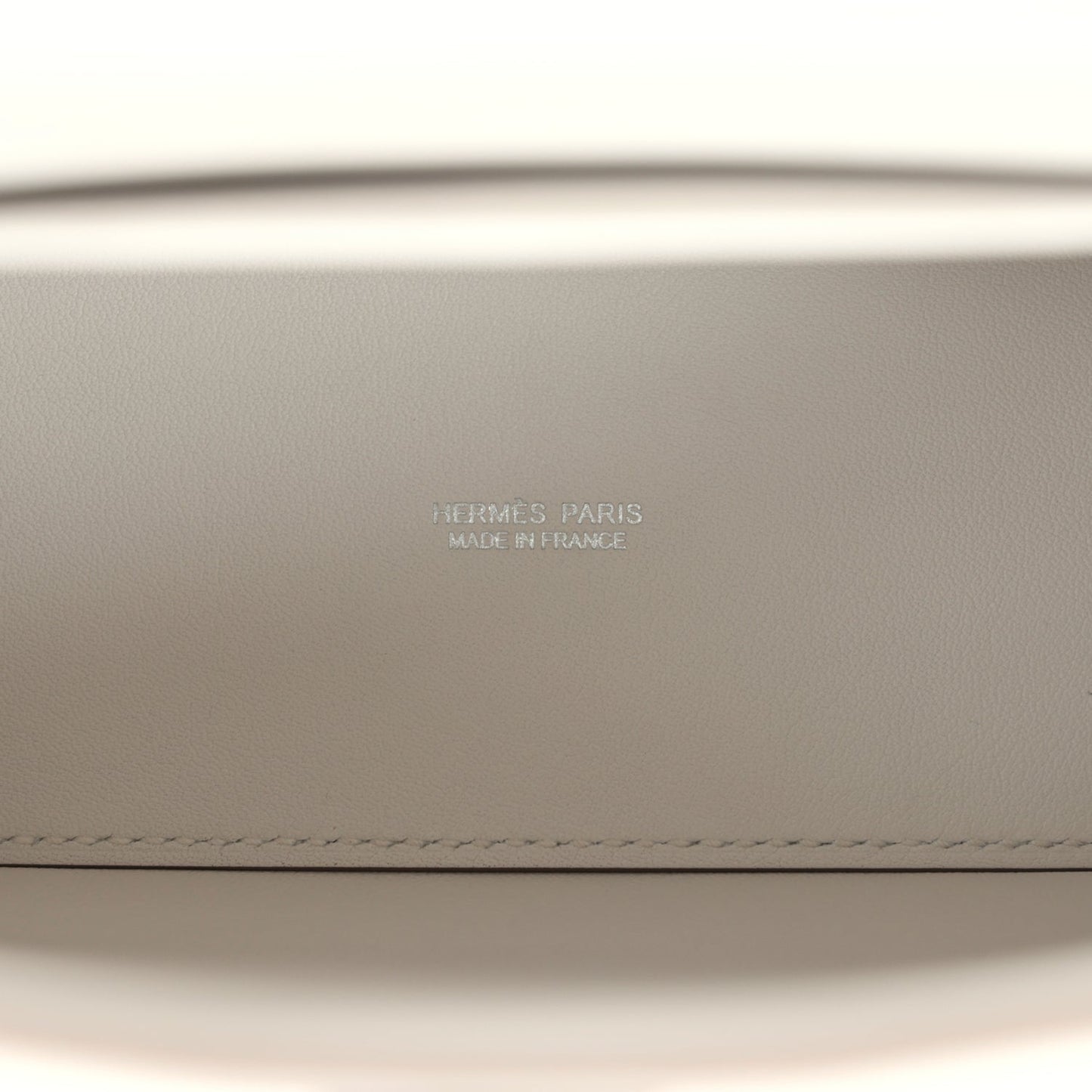 Kelly Danse Gris Pale Swift Palladium Hardware