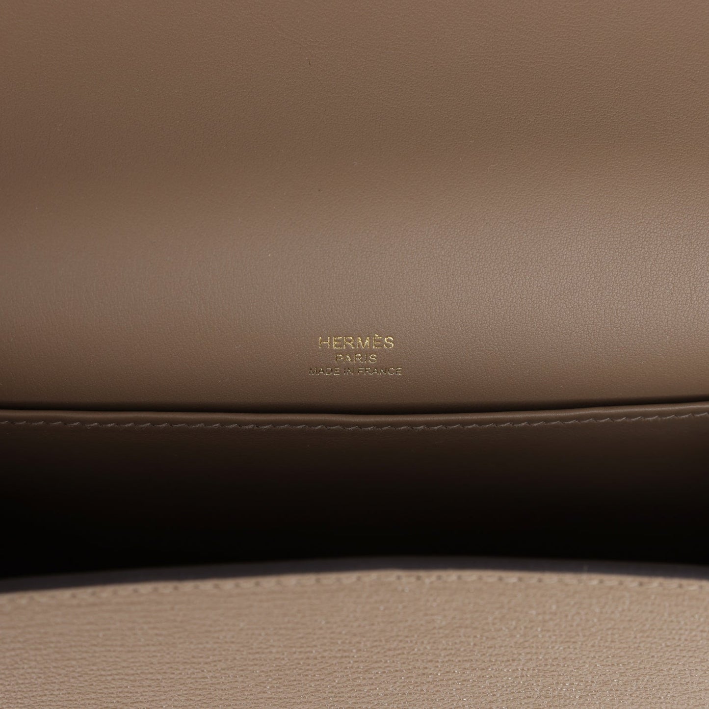 Geta Etoupe Chevre Gold Hardware