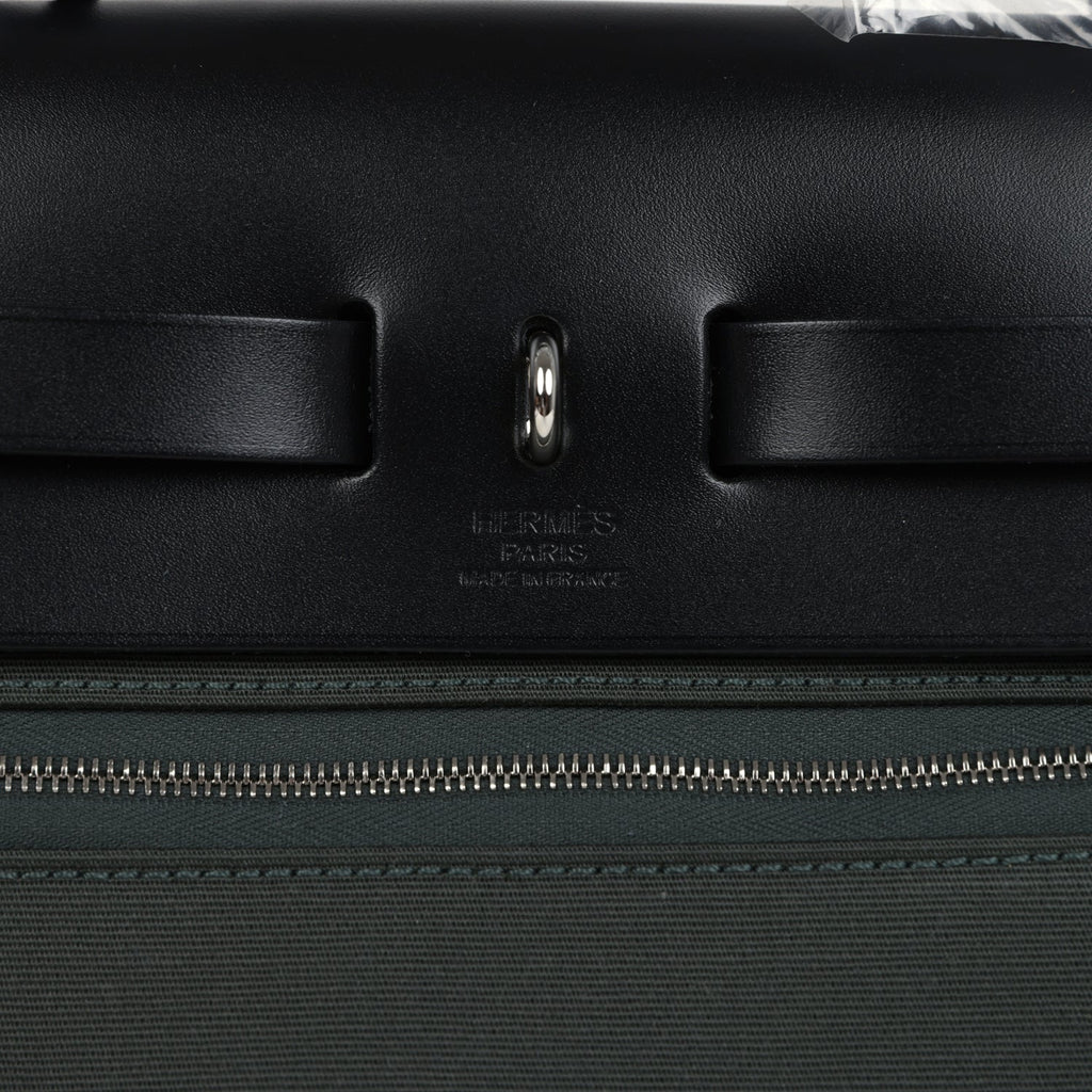 Herbag Zip 31 PM Vert Mangrove Toile Militaire Canvas and Black Vache Hunter Palladium Hardware