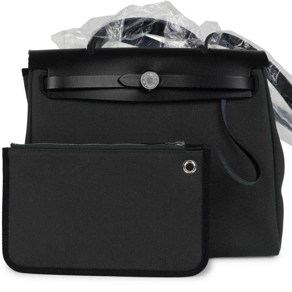 Herbag Zip 31 PM Vert Mangrove Toile Militaire Canvas and Black Vache Hunter Palladium Hardware