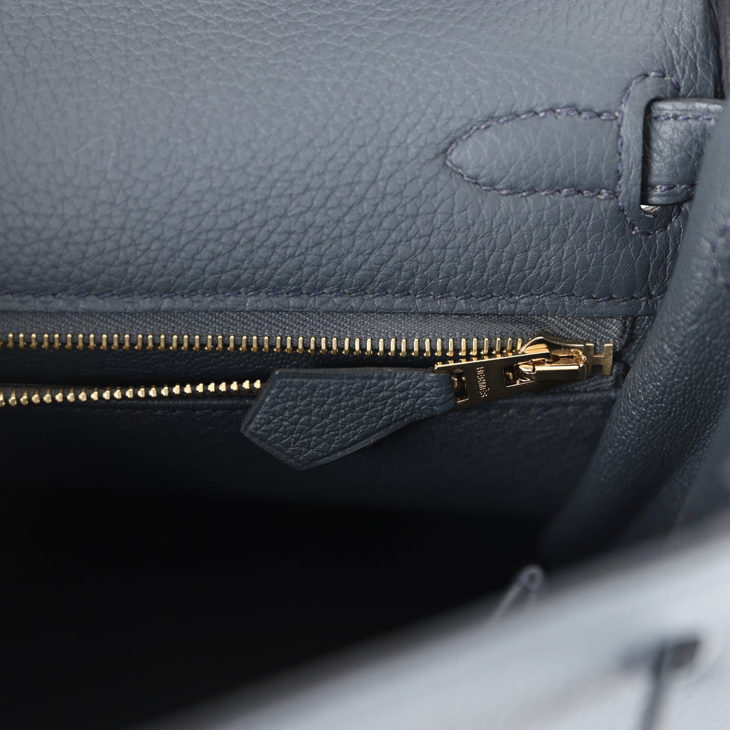 Kelly Retourne 25 Gris Misty Togo Permabrass Hardware