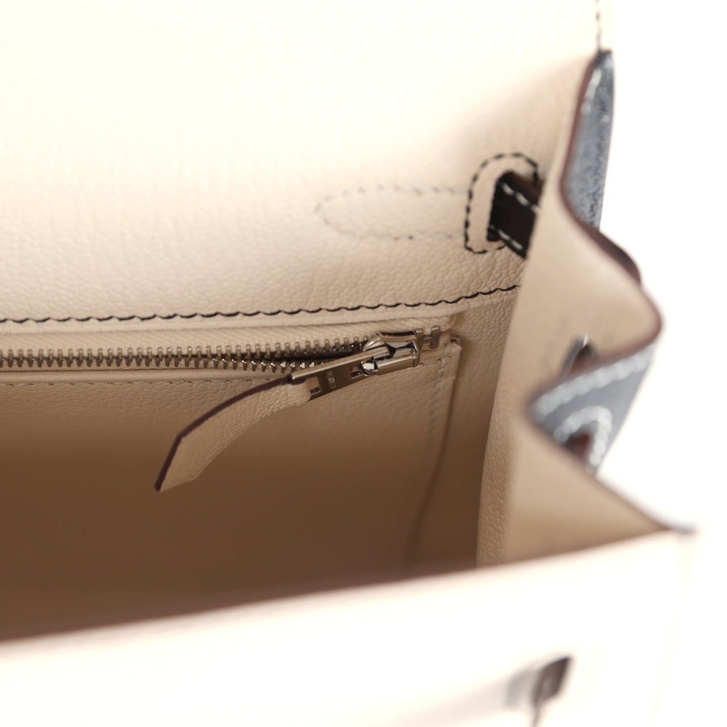 Special Order (HSS) Kelly Sellier 25 Nata and Black Chevre Mysore Brushed Palladium Hardware