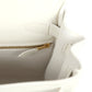 حقيبة هيرميس كيلي ريتورن 28 بيضاء اللون مع إكسسوارات ذهبية