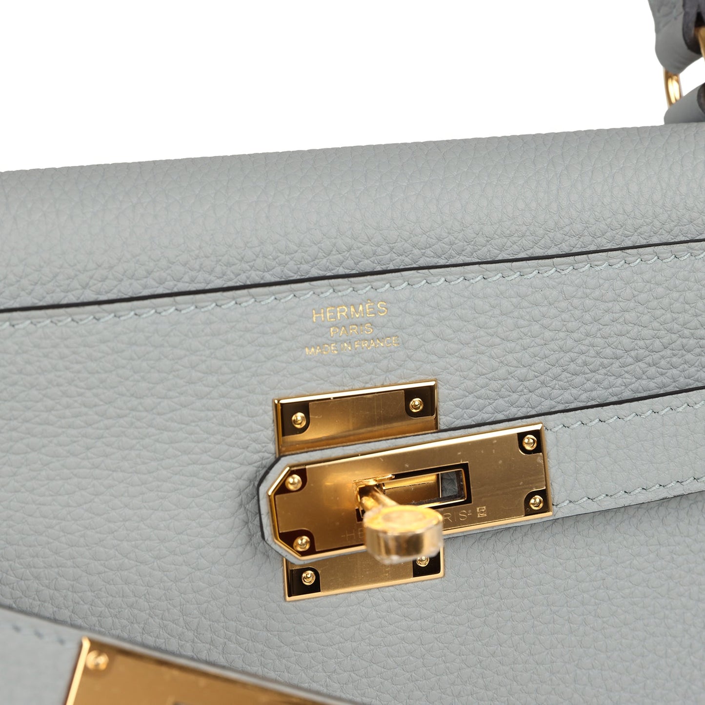 Kelly Retourne 28 Bleu Glacier Togo Gold Hardware