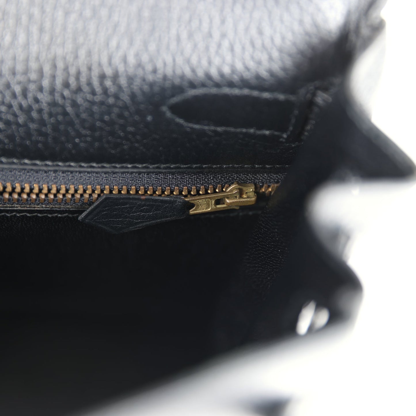 Vintage Kelly Retourne 32 Black Ardennes Gold Hardware