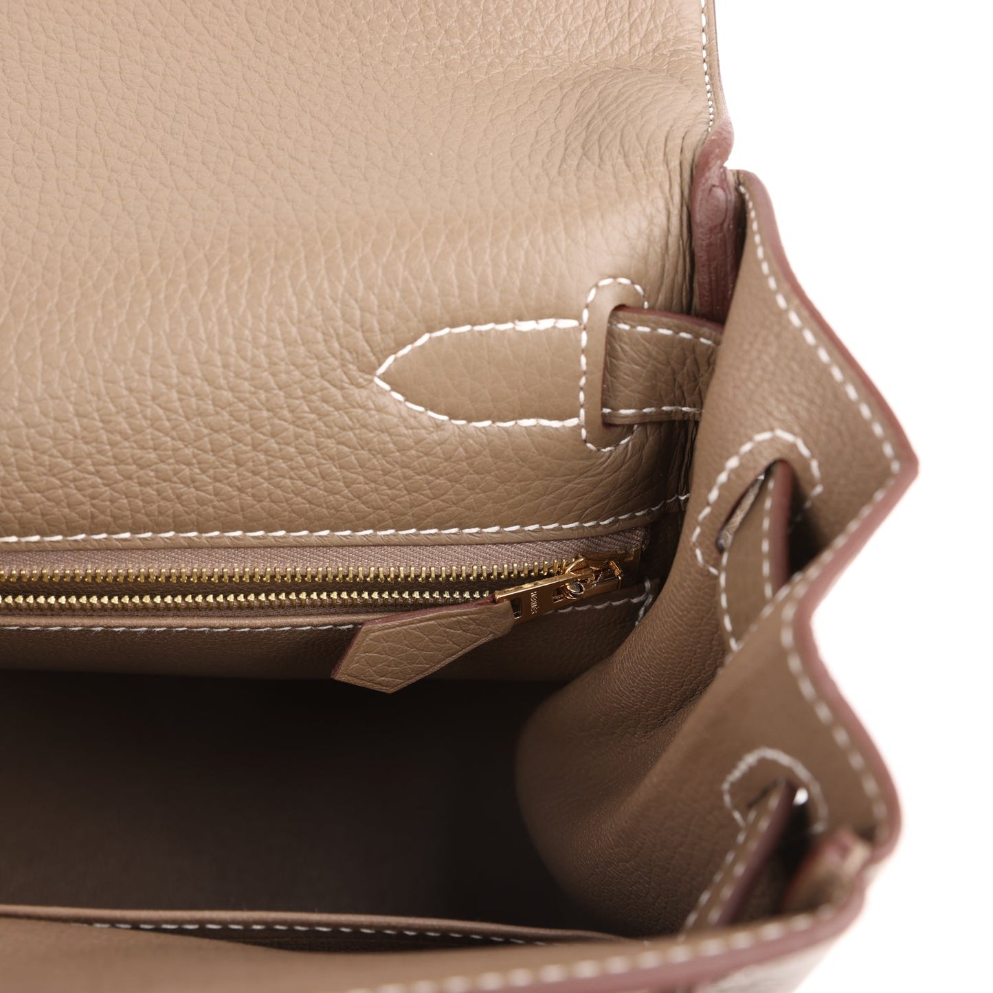 Kelly Retourne 28 Etoupe Clemence Gold Hardware