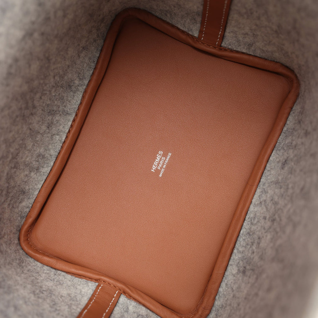 Picotin Lock 18 Gris Clair Feutre and Gold Swift Palladium Hardware