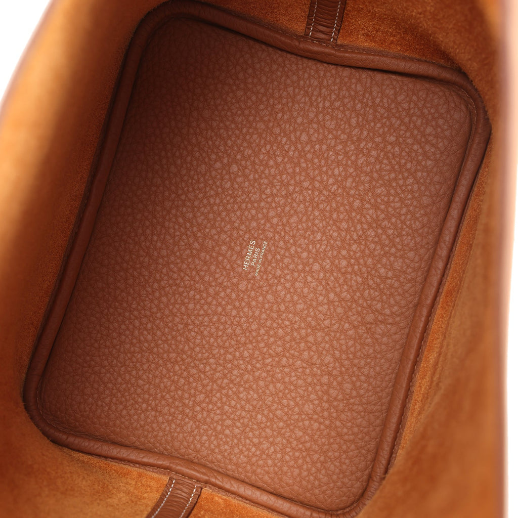 Picotin Lock 22 Gold Clemence Gold Hardware