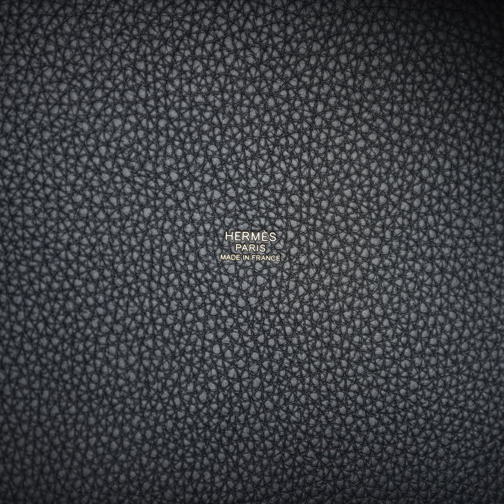 Picotin Lock 22 Black Clemence Gold Hardware