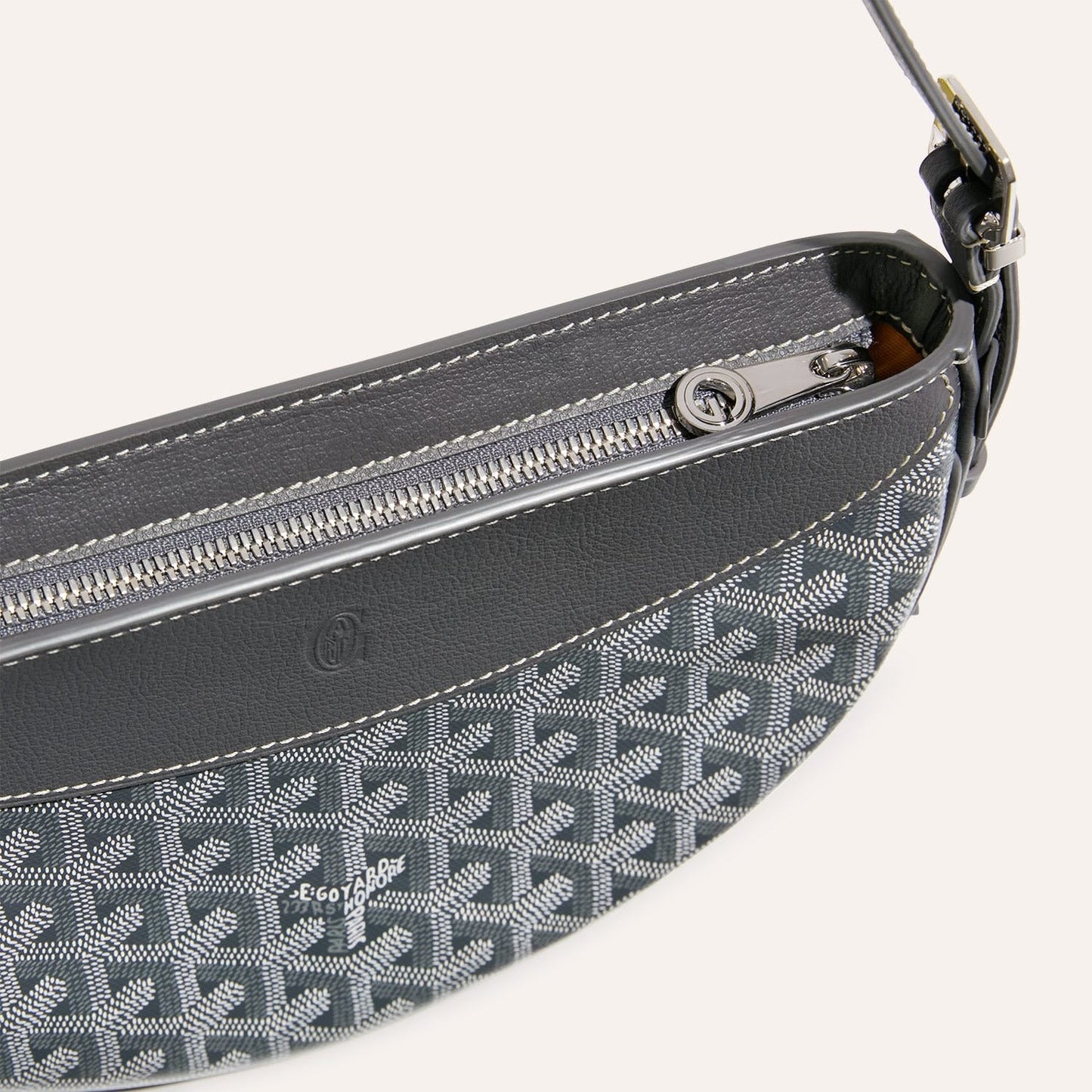 Goyard Hirondelle bag