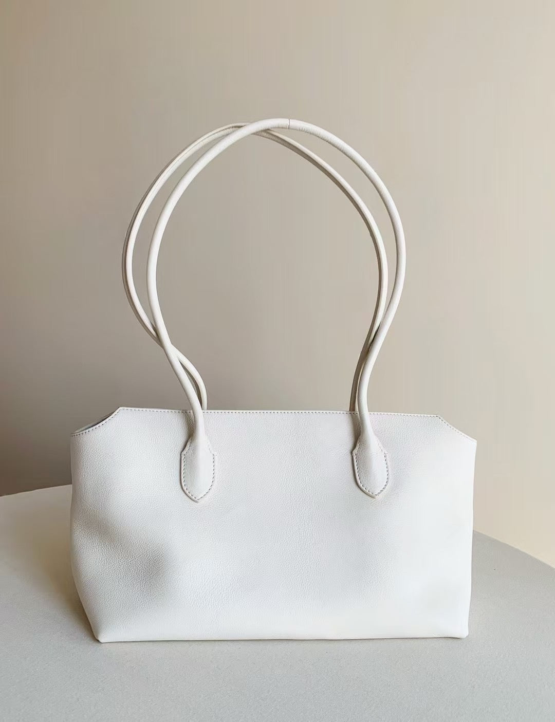 Minimalist Leather Shoulder Bag
