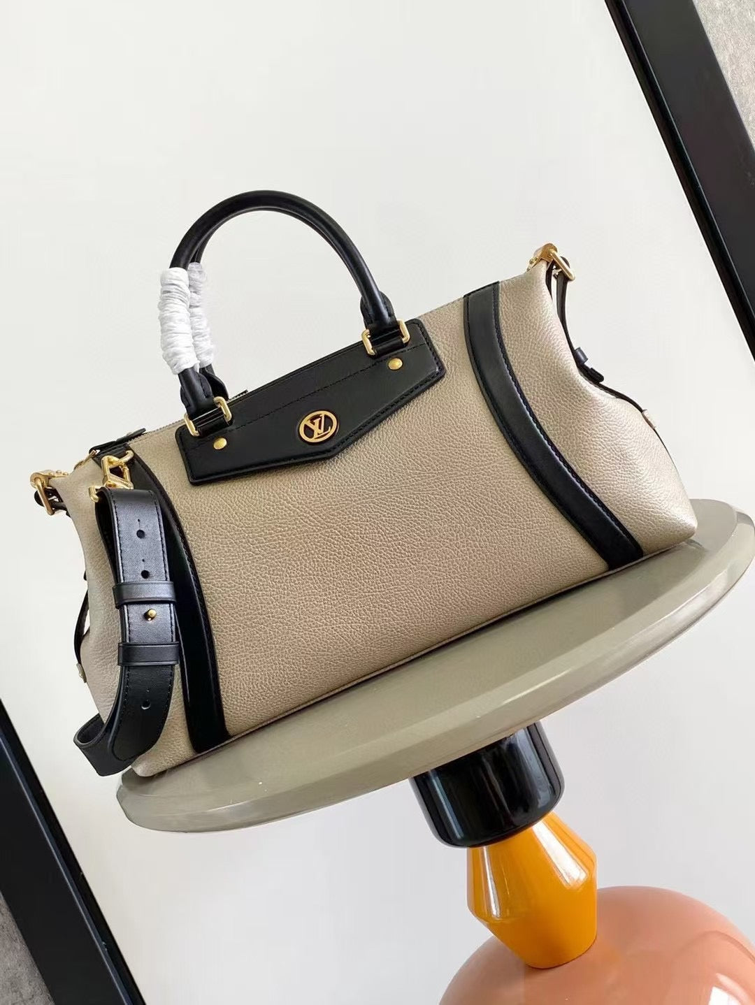 Contrast Handle Satchel Bag Structured Leather Beige Top Handle Bag