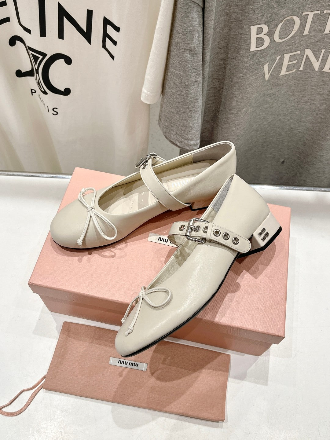 Creamy Mary Jane Heels