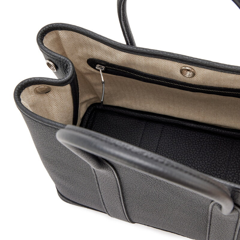 Hermès NEO GARDEN VOYAGE 30 Black color 01