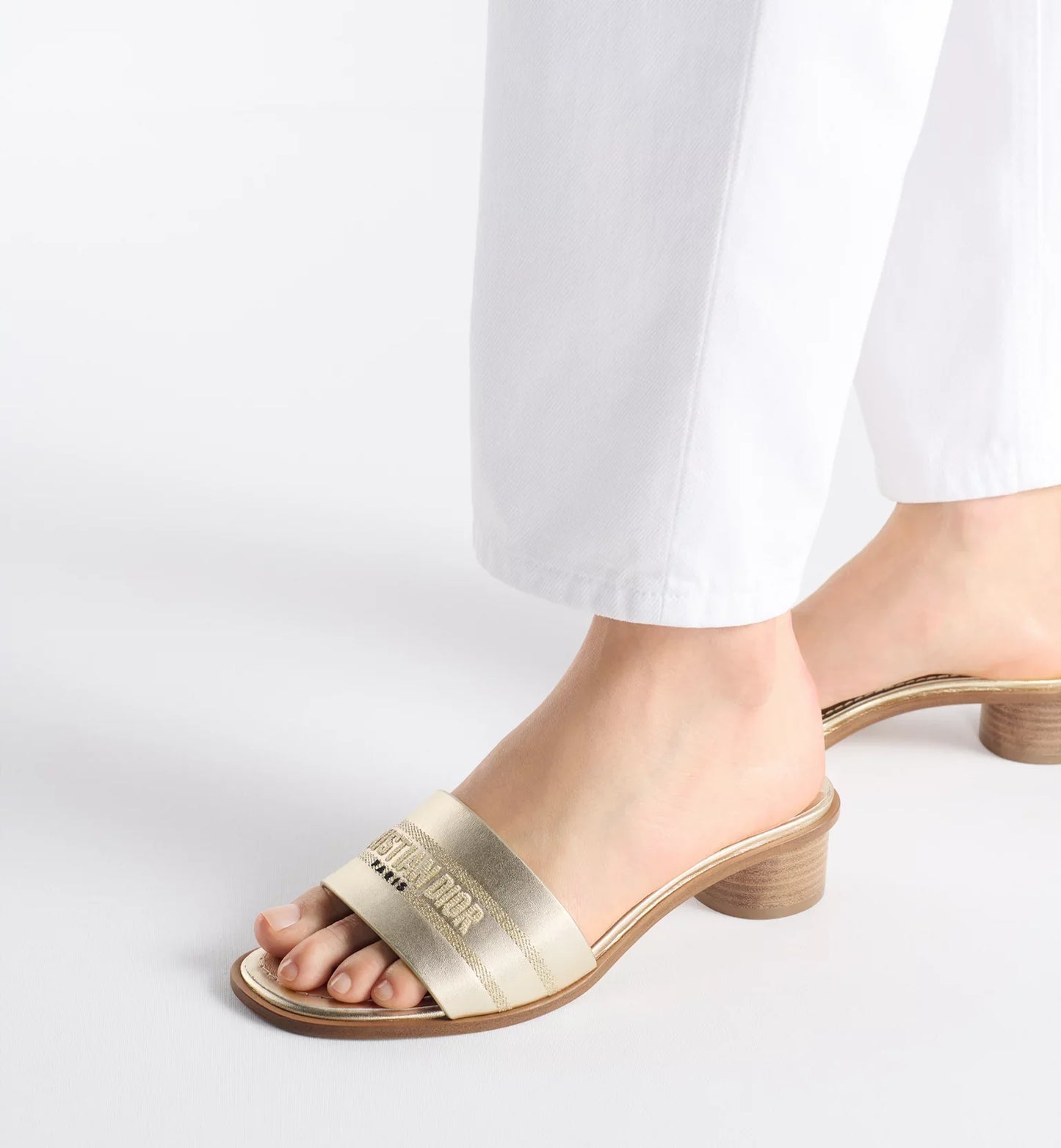 Gold-Tone Dway Heeled Slide