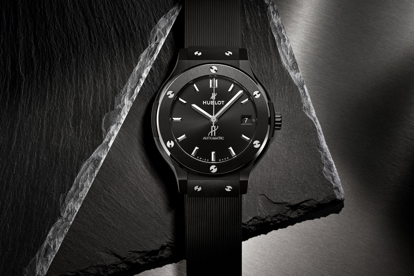 Classic Fusion Black Magic 38 mm Black Ceramic Rubber Strap Watch